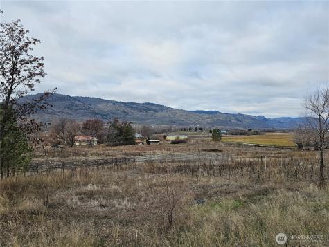 8 Oneil Road Oroville WA 98844