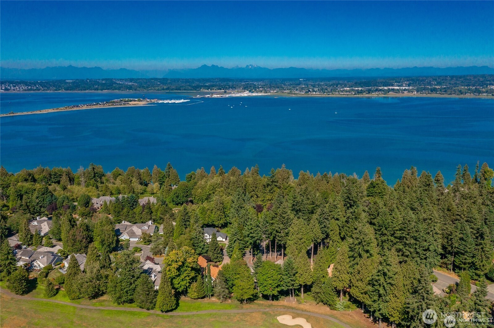 8975 Pine Sisken Blaine WA 98230