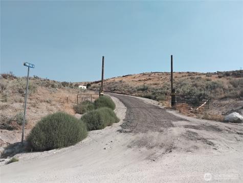 5 Painted Rock Road Tonasket WA 98855