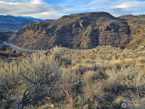 38 Pine Grove Road Oroville WA 98844