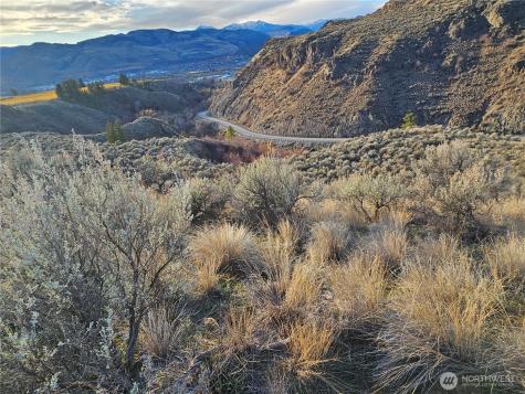 38 Pine Grove Road Oroville WA 98844