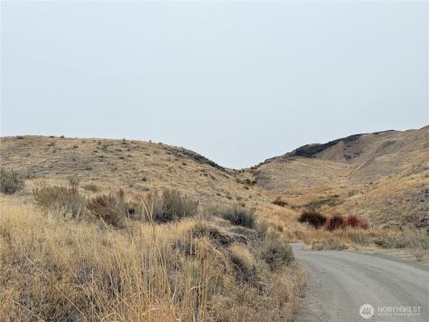 161 Weatherstone Road Riverside WA 98849