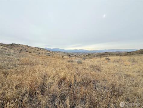 161 Weatherstone Road Riverside WA 98849