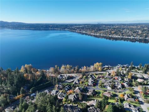 1518 207th Avenue NE Sammamish WA 98074