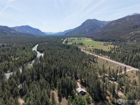 4 Mazama Meadows Lane Mazama WA 98833