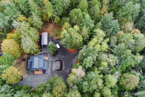7698 Westerly Lane NE Bainbridge Island WA 98110