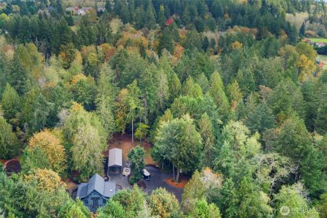 7698 Westerly Lane NE Bainbridge Island WA 98110