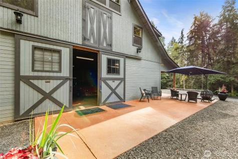 7698 Westerly Lane NE Bainbridge Island WA 98110