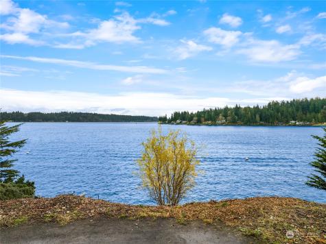 3356 Point White Drive NE Bainbridge Island WA 98110