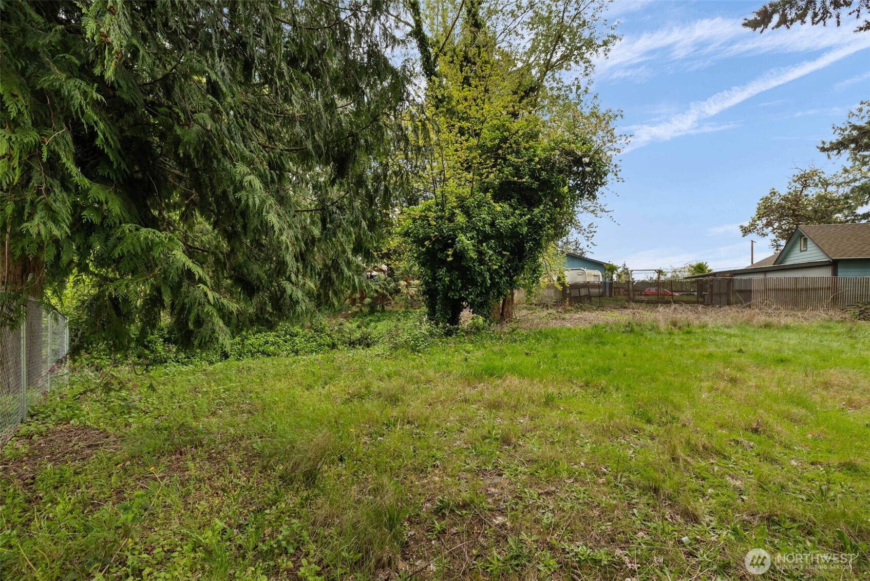 226 S Oyster Bay Avenue Bremerton WA 98312