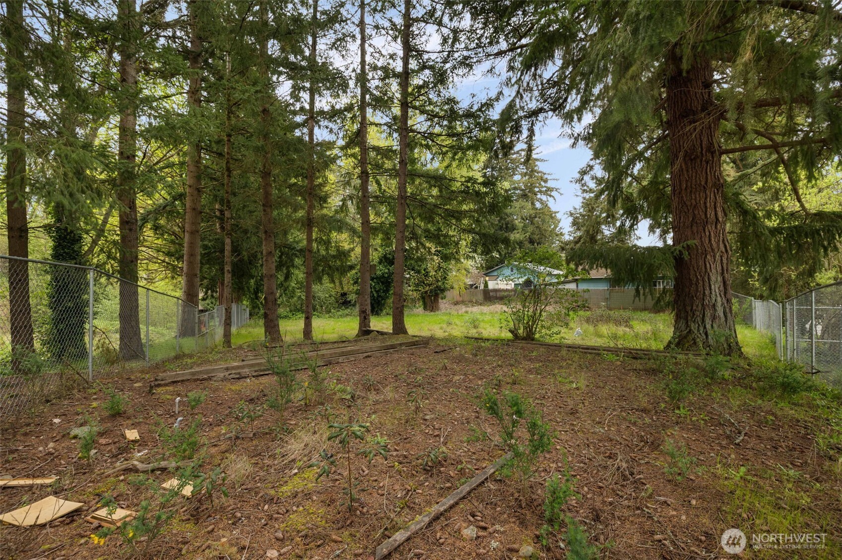 226 S Oyster Bay Avenue Bremerton WA 98312
