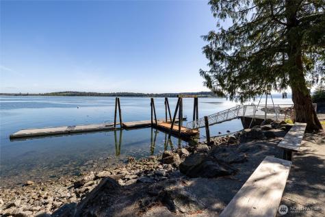 2868 Cedar Avenue Lummi Island WA 98262