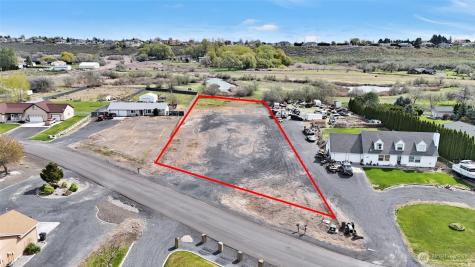 5189 Crystal Springs Place NE Moses Lake WA 98837