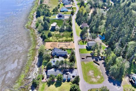 186 Murphy Court SE Ocean Shores WA 98569