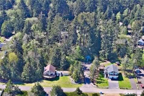 186 Murphy Court SE Ocean Shores WA 98569