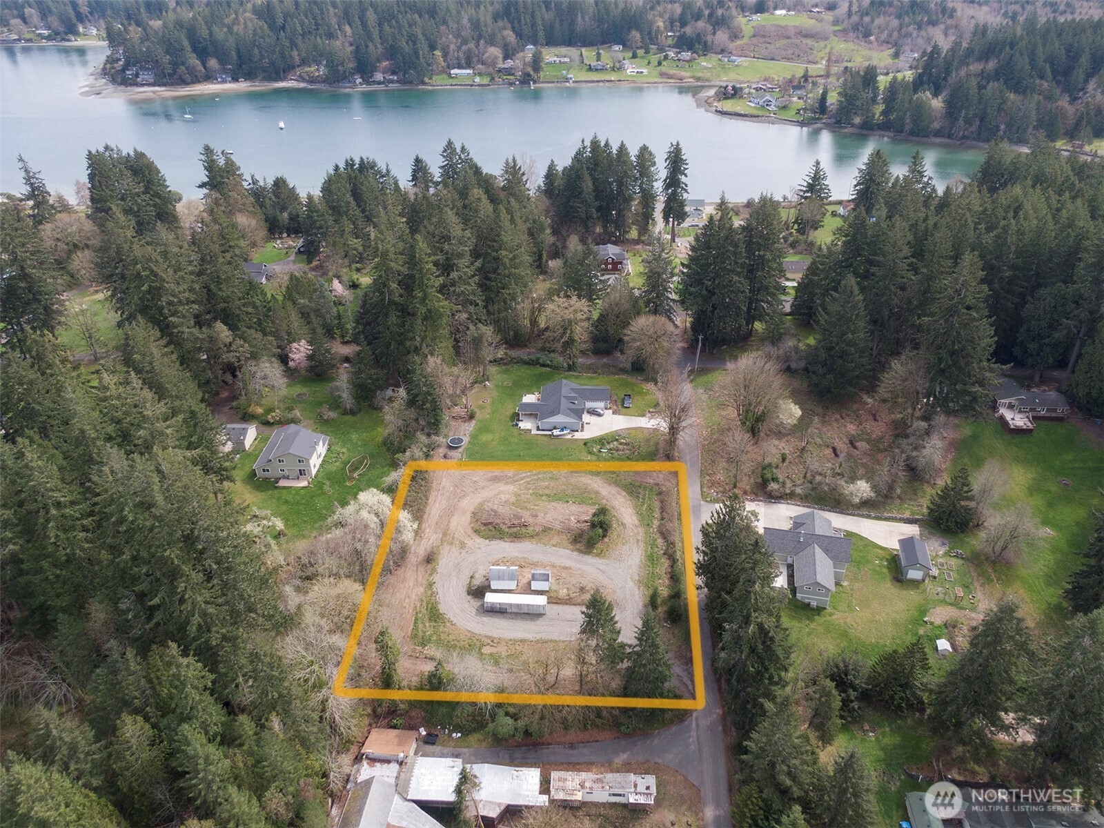 17227 4th Avenue NW Lakebay WA 98349