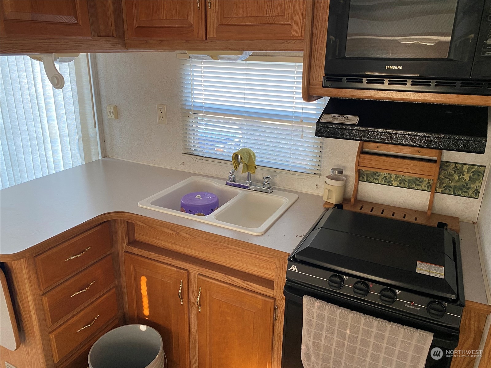 4549 W Coyote Trail Ephrata WA 98823