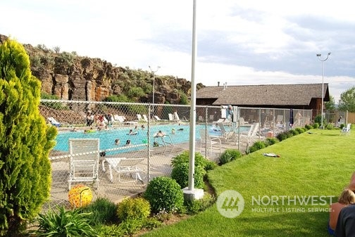 4549 W Coyote Trail Ephrata WA 98823