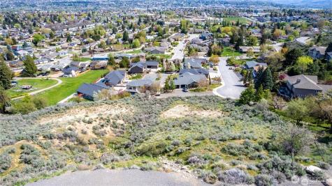 1530 Skyline Drive Wenatchee WA 98801