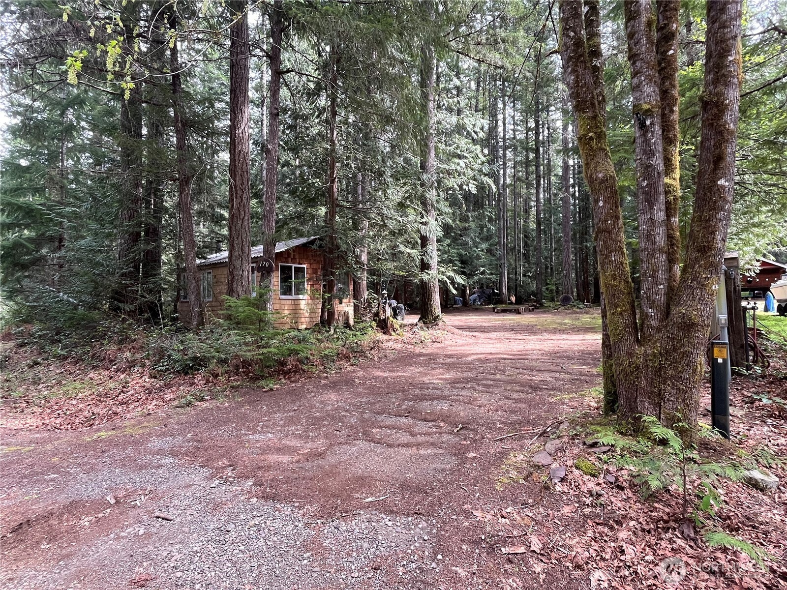 170 N Mount Washington Drive Hoodsport WA 98548