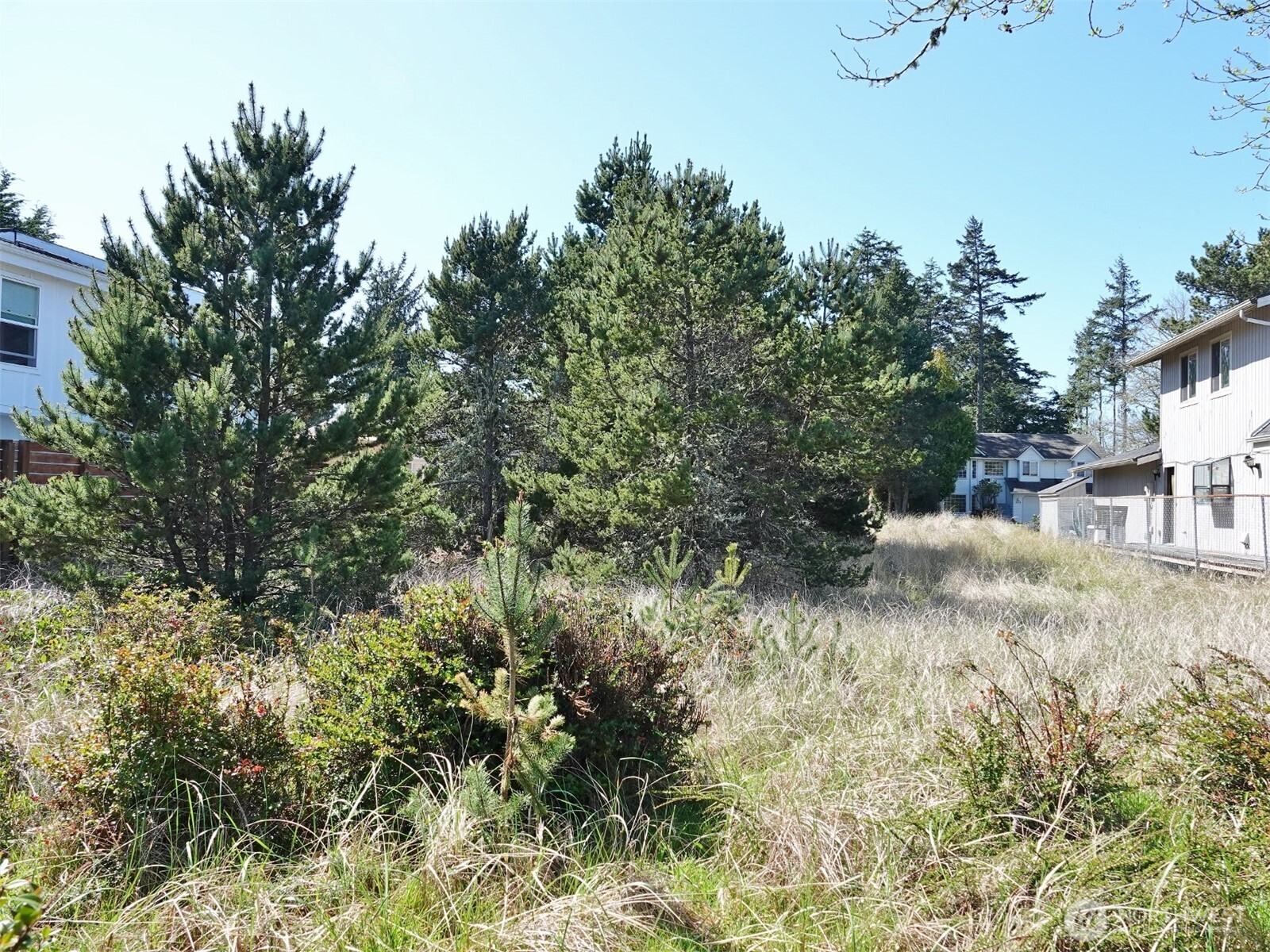 574 Chinook Avenue SE Ocean Shores WA 98569