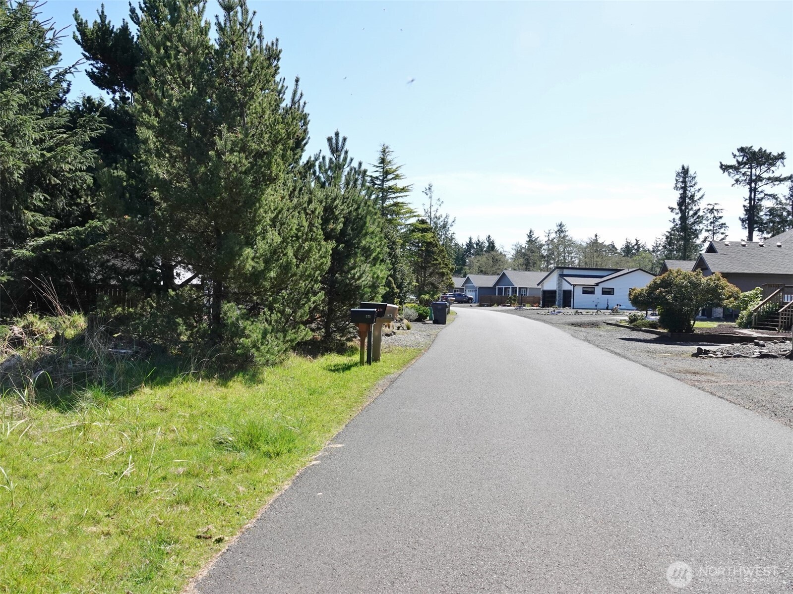 574 Chinook Avenue SE Ocean Shores WA 98569