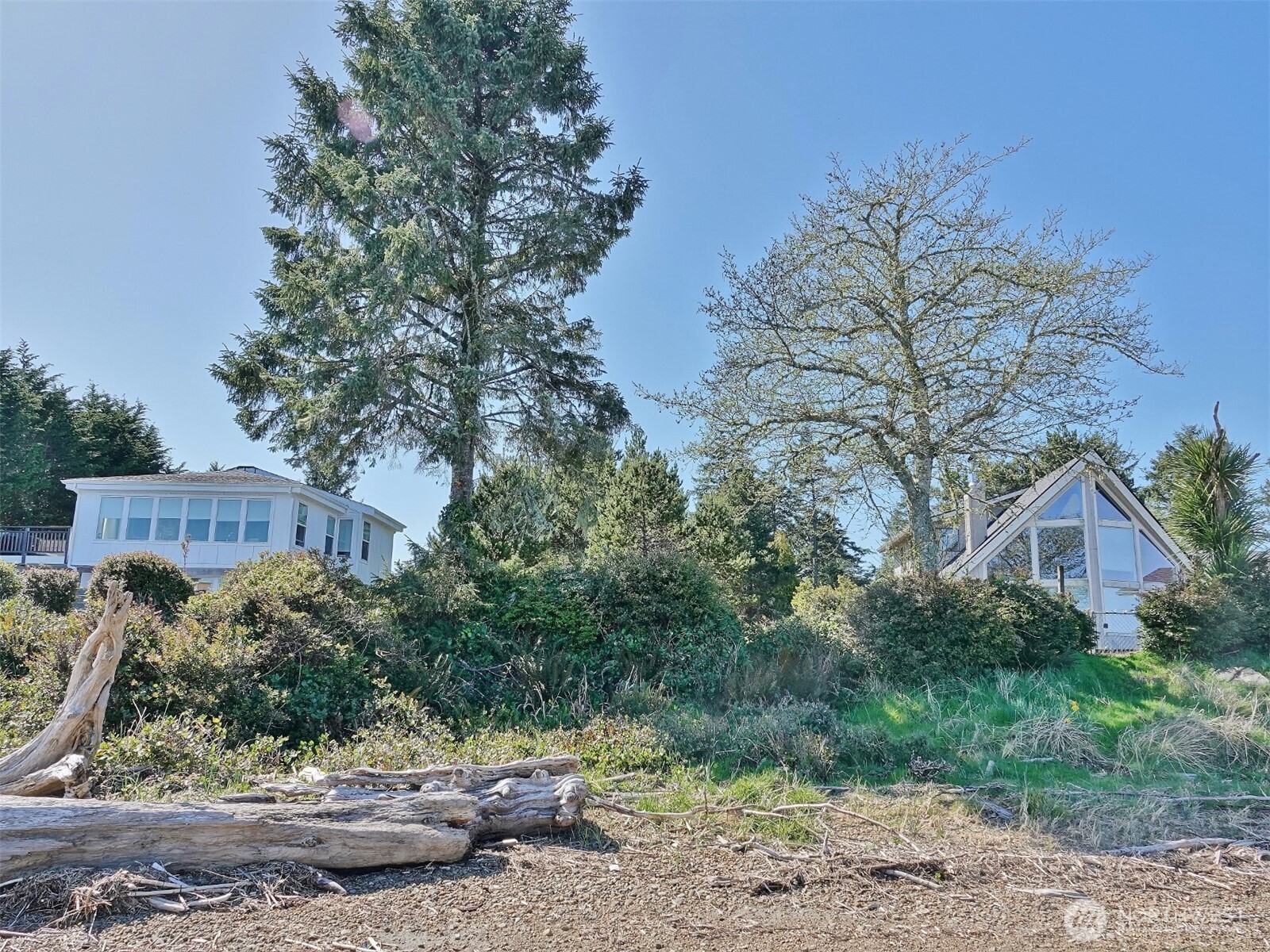 574 Chinook Avenue SE Ocean Shores WA 98569