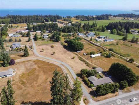 114 Leprechaun Lane Port Angeles WA 98362