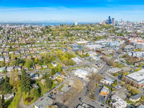 2307 Rainier Avenue S Seattle WA 98144