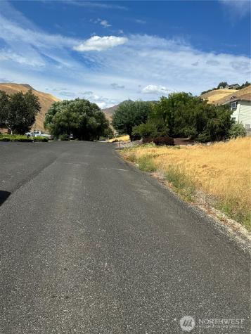 3825 Sunridge Lane Wenatchee WA 98801