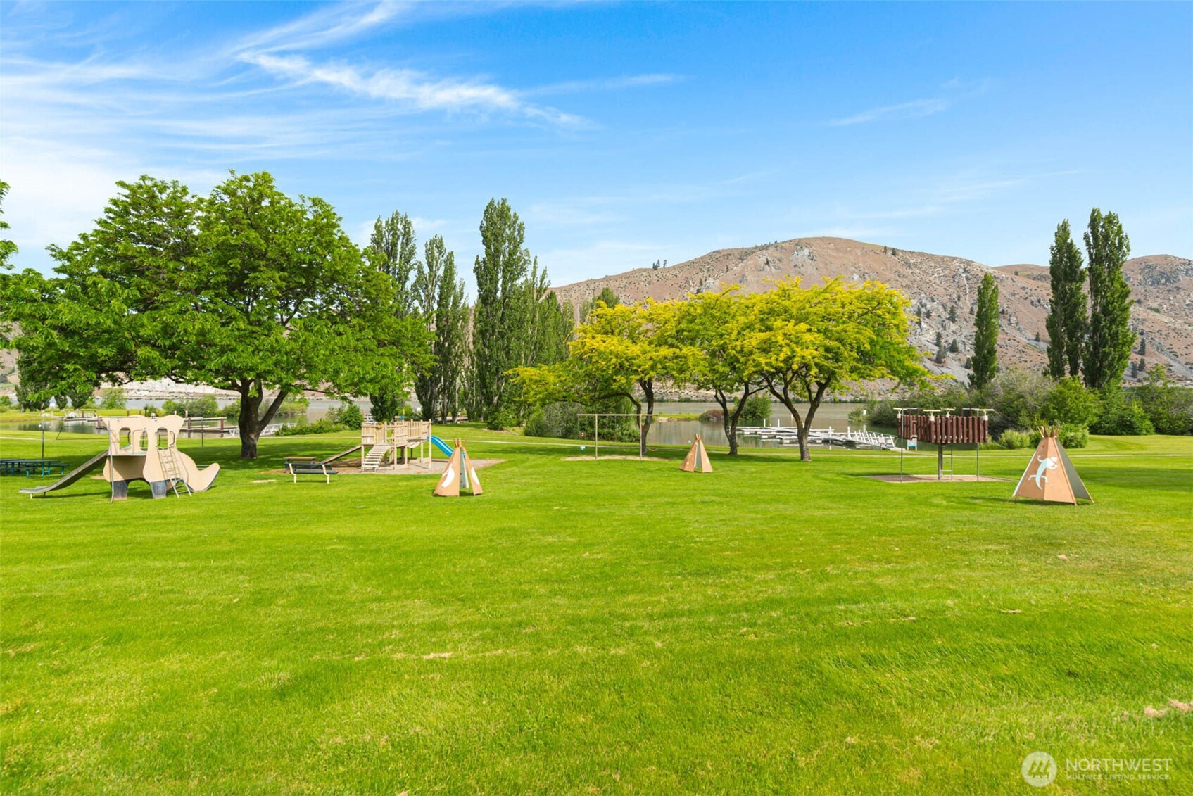 525 W Marine View Drive Orondo WA 98843