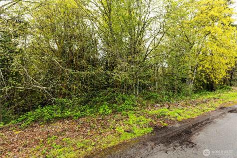 8865 Martin Avenue NW Silverdale WA 98383