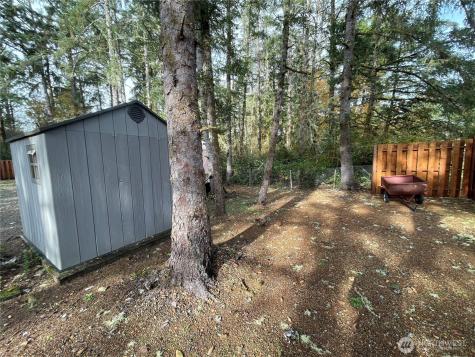 1013 Discovery Avenue SE Ocean Shores WA 98569