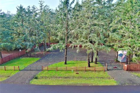 1013 Discovery Avenue SE Ocean Shores WA 98569