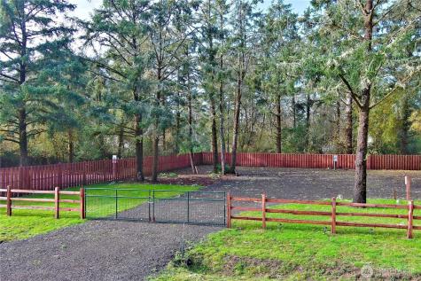1013 Discovery Avenue SE Ocean Shores WA 98569
