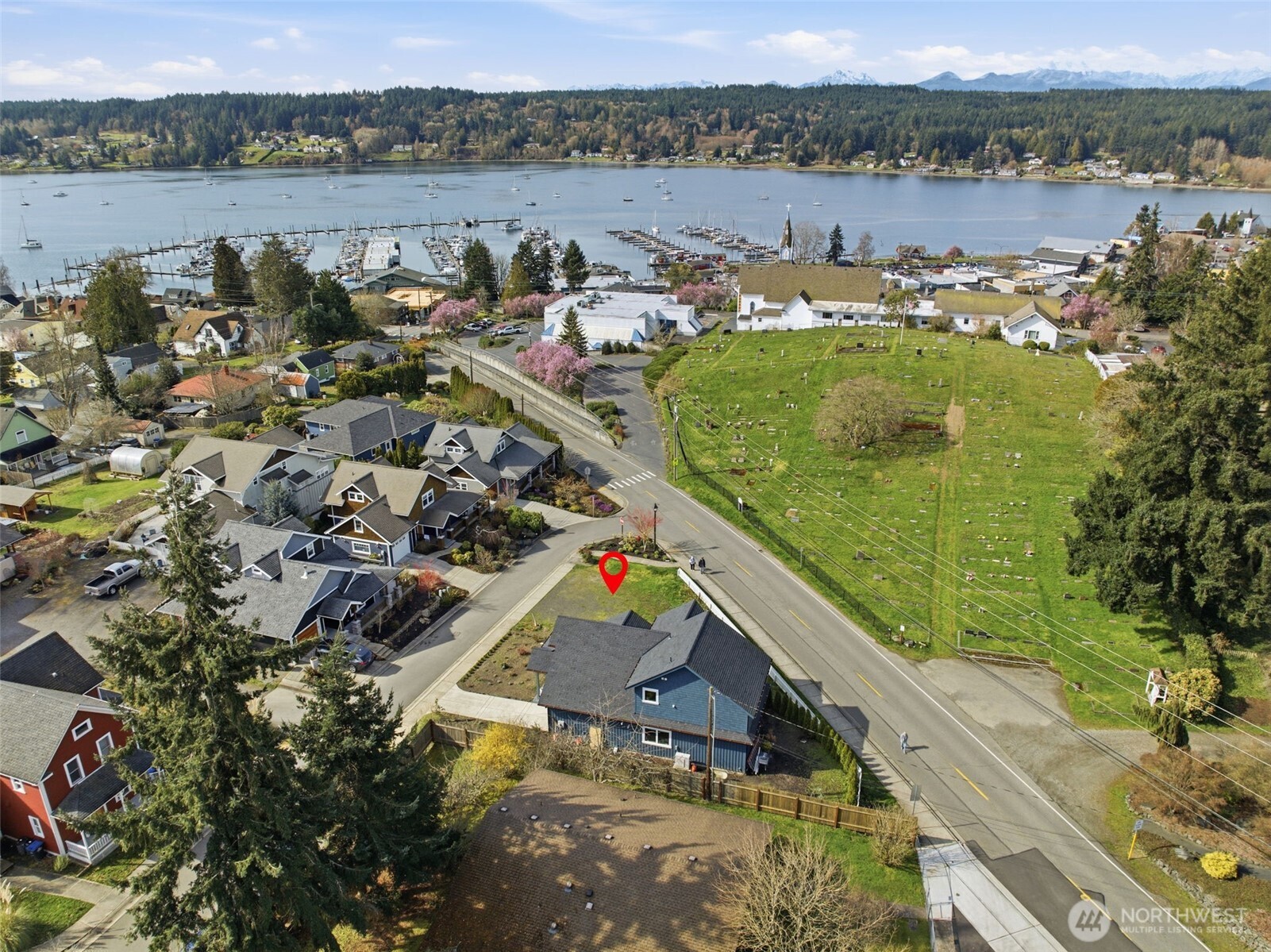 515 Antonson Lane NE Poulsbo WA 98370