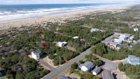 749 S Sand Dune Avenue SW Ocean Shores WA 98569
