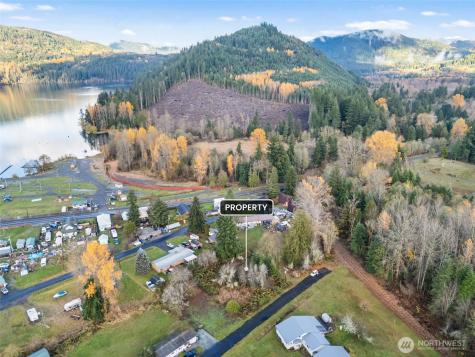 2 Roosevelt Road Mineral WA 98356
