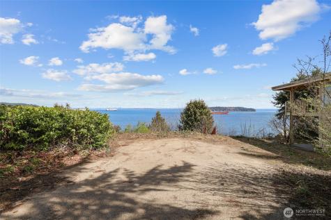 1679 Miracle Mile Drive E Port Orchard WA 98366