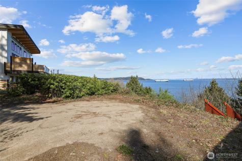 1679 Miracle Mile Drive E Port Orchard WA 98366