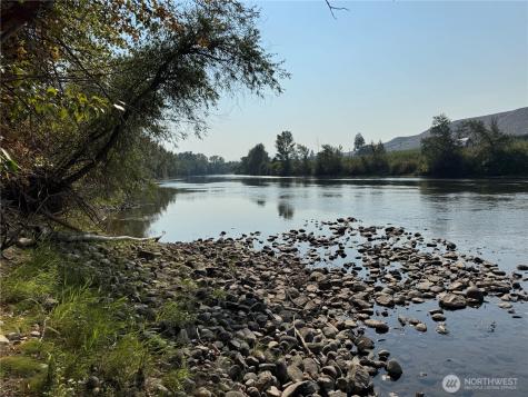 0 Highway 97 Tonasket WA 98855