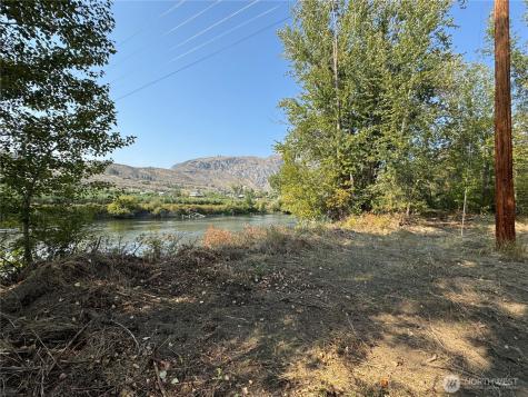 0 Highway 97 Tonasket WA 98855