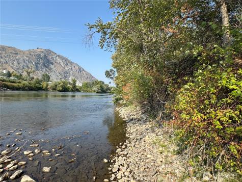 0 Highway 97 Tonasket WA 98855