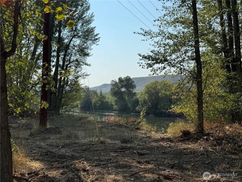 0 Highway 97 Tonasket WA 98855