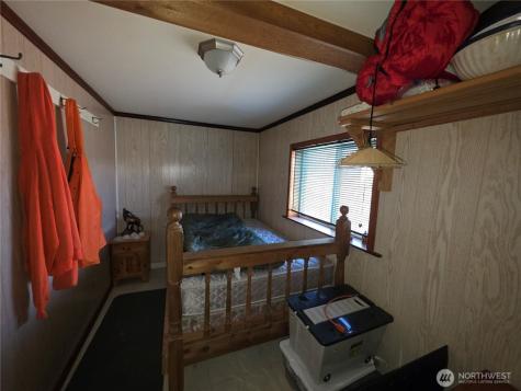 105 Emily Road Oroville WA 98844