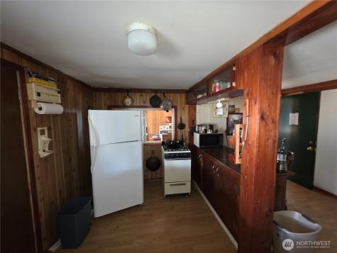 105 Emily Road Oroville WA 98844