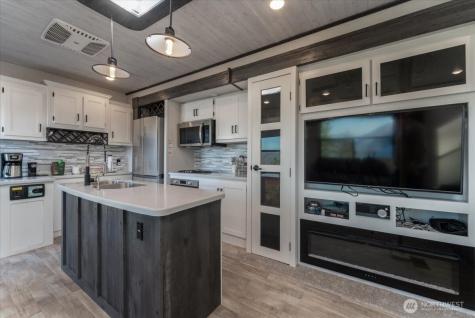 990 Upper Ridge Road Chelan WA 98816