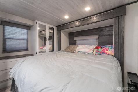 990 Upper Ridge Road Chelan WA 98816
