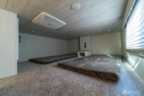 990 Upper Ridge Road Chelan WA 98816