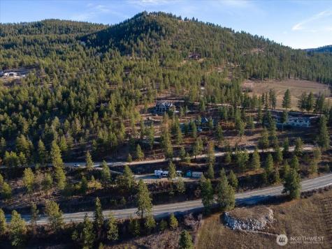 990 Upper Ridge Road Chelan WA 98816